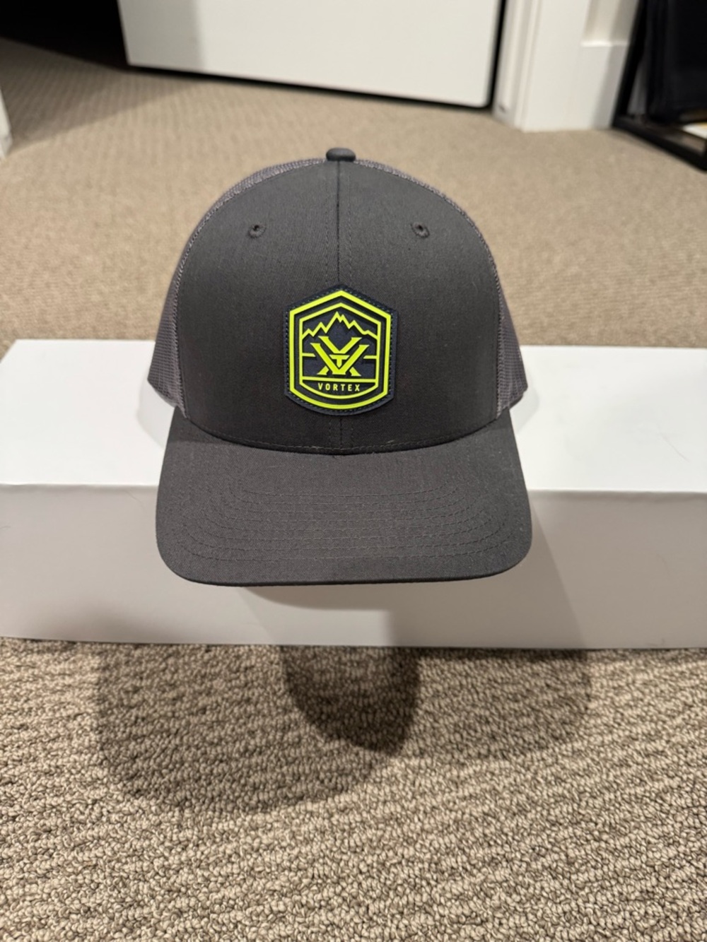 Vortex Men's Charcoal Gray & Neon Yellow Logo Trucker Hat - Picture 2 of 4